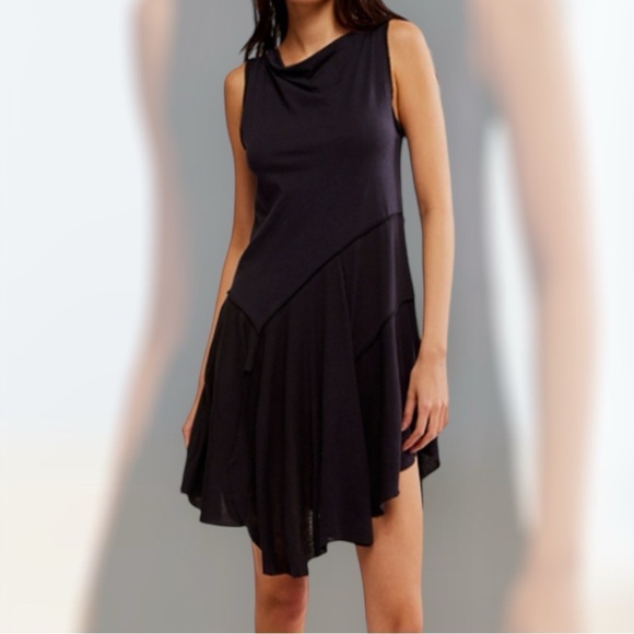 Free People Women’s Black Sing Out Loud Tunic Size M - Picture 1 of 9